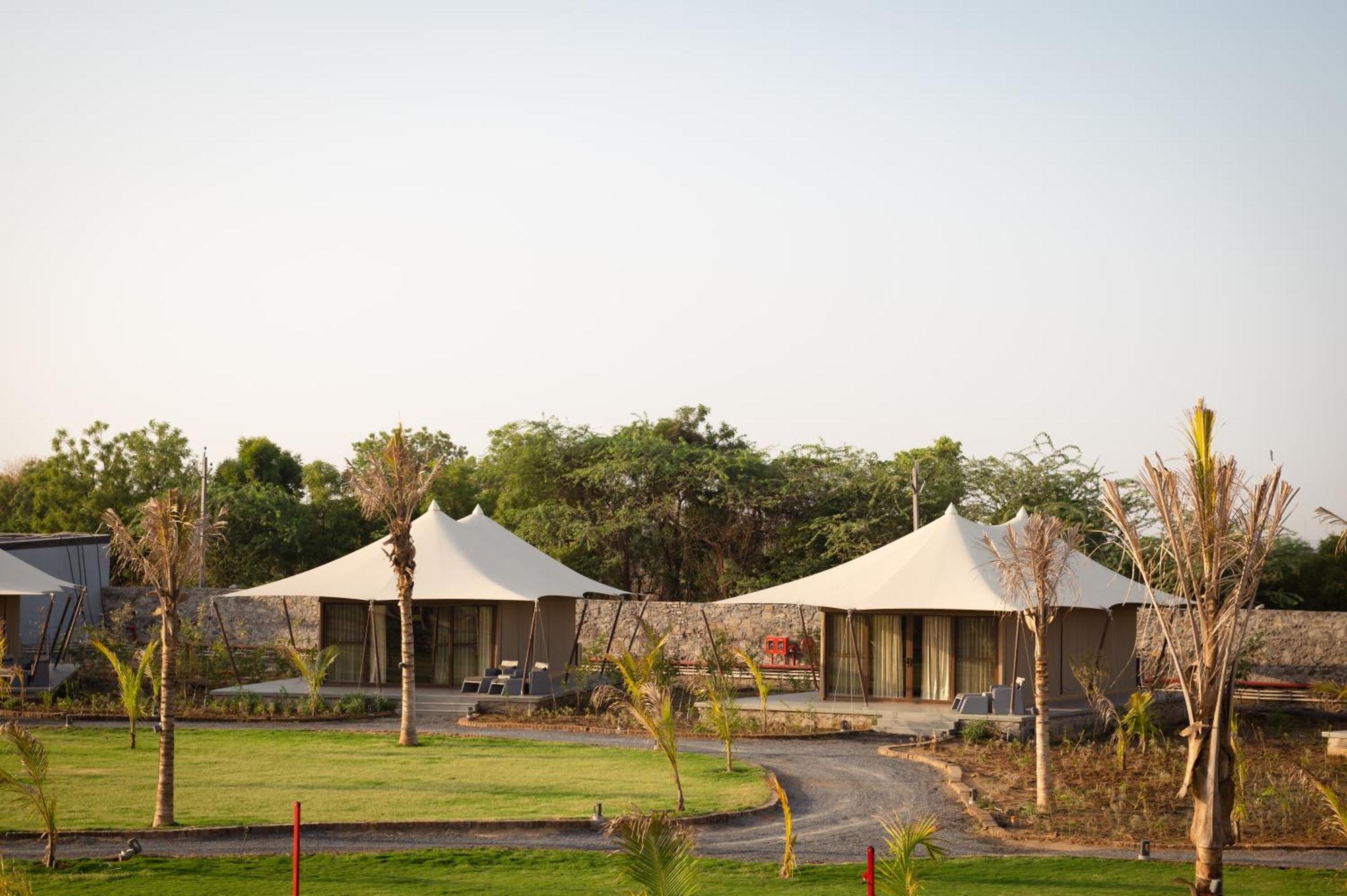 فندق Sangam Farms بهيلوارة المظهر الخارجي الصورة